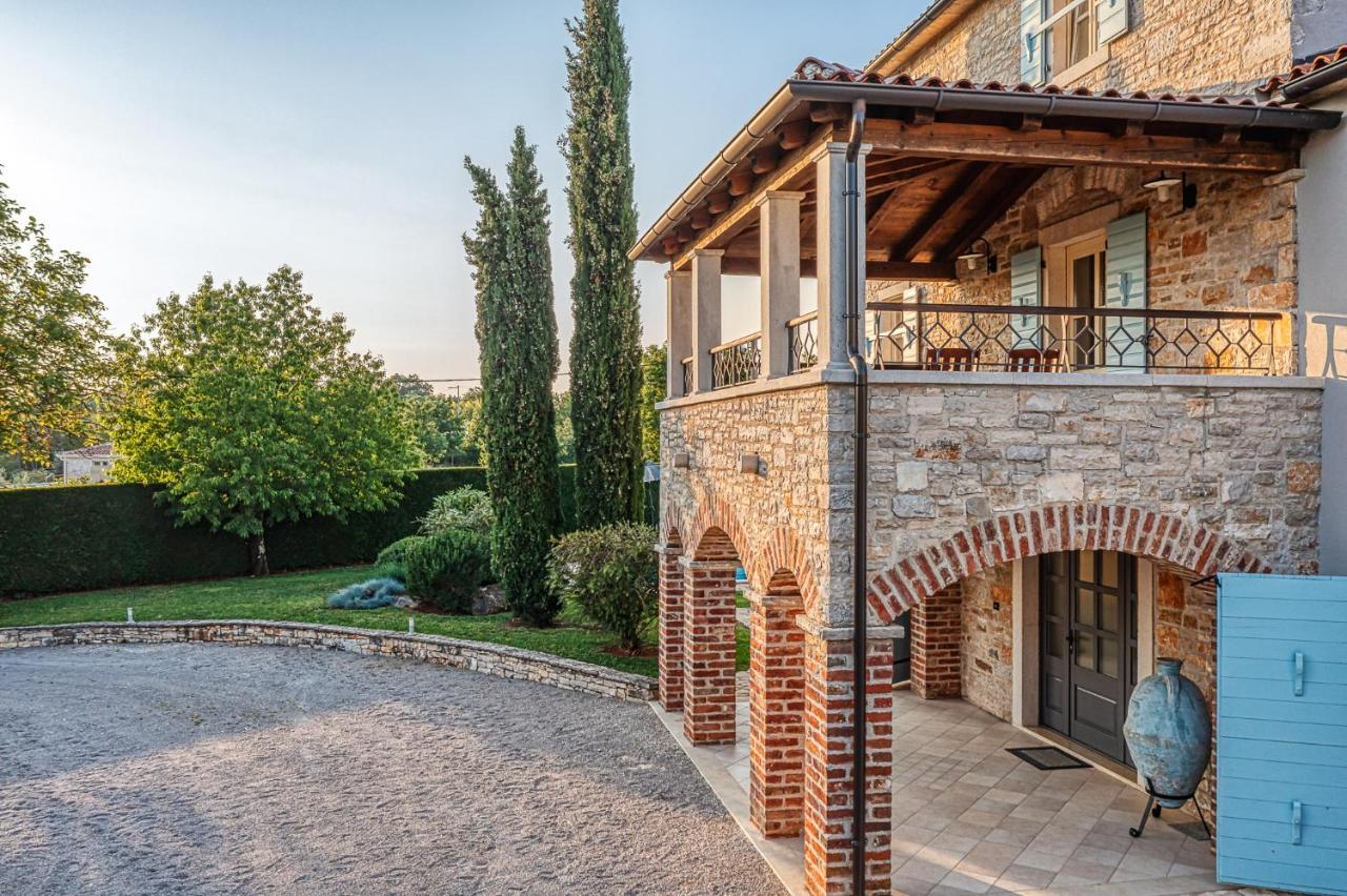 Villa Paolina With Hot Tub Višnjan Exterior foto